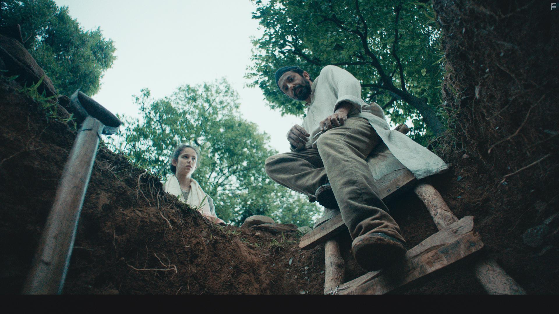 Ashvin Kumar and Zara La Peta Webb in No Fathers in Kashmir (2019)