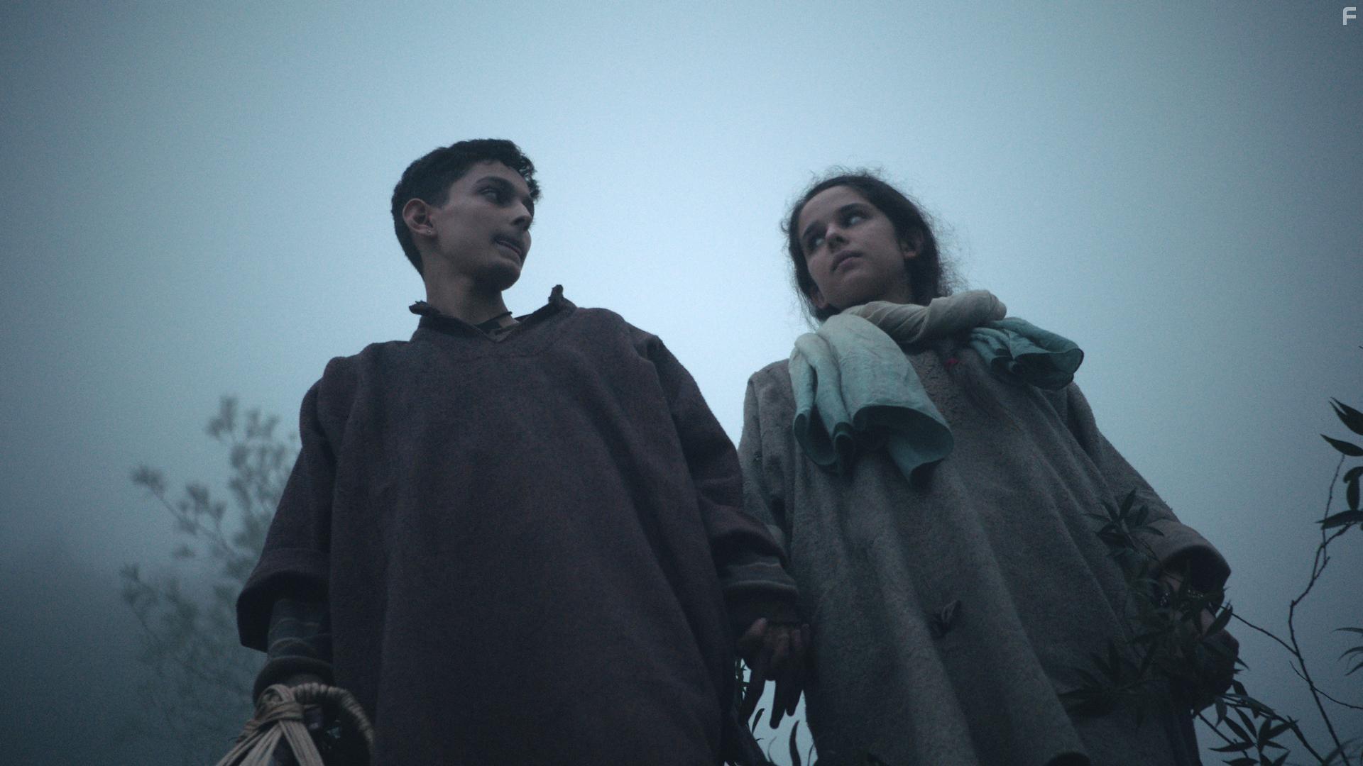 Zara La Peta Webb and Shivam Raina in No Fathers in Kashmir (2019)