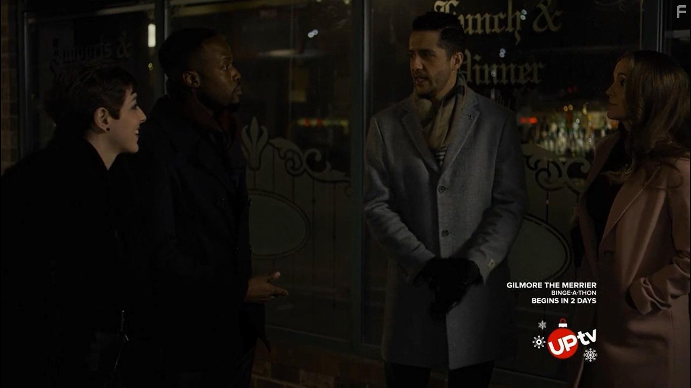 Steffi DiDomenicantonio, Zach Smadu, Eden Broda, and Shane Marriott in Mistletoe and Molly (2021)