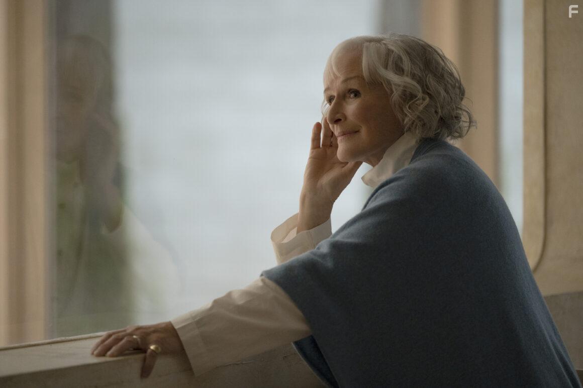 Glenn Close in Swan Song (2021)