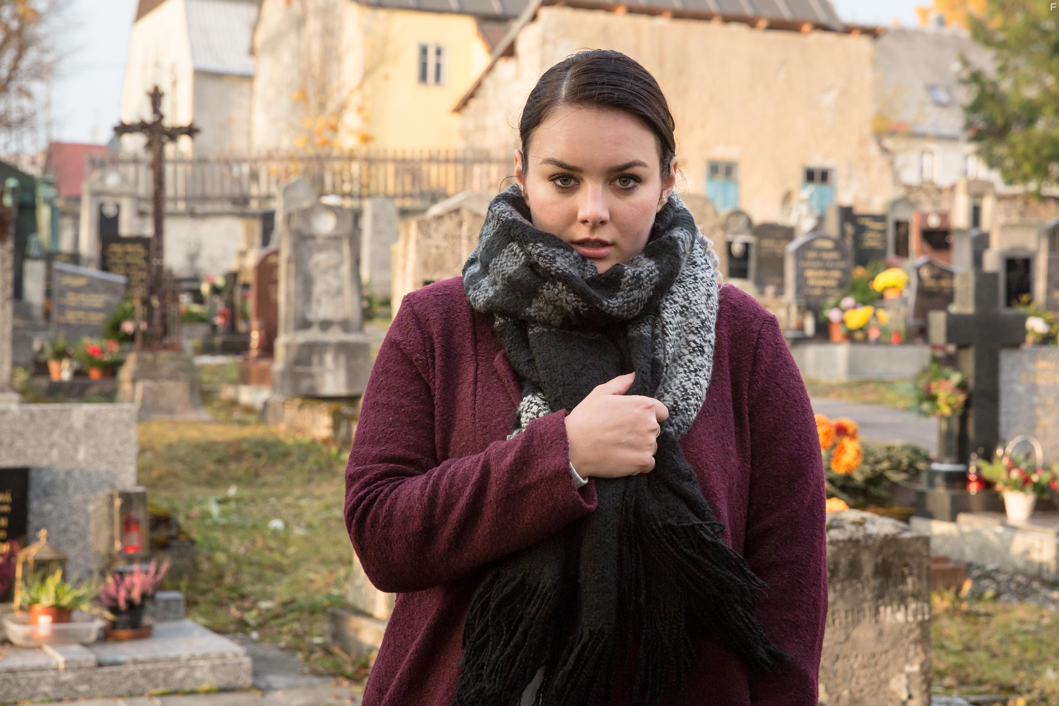 Ewa Farna in Uzly a pomerance (2019)