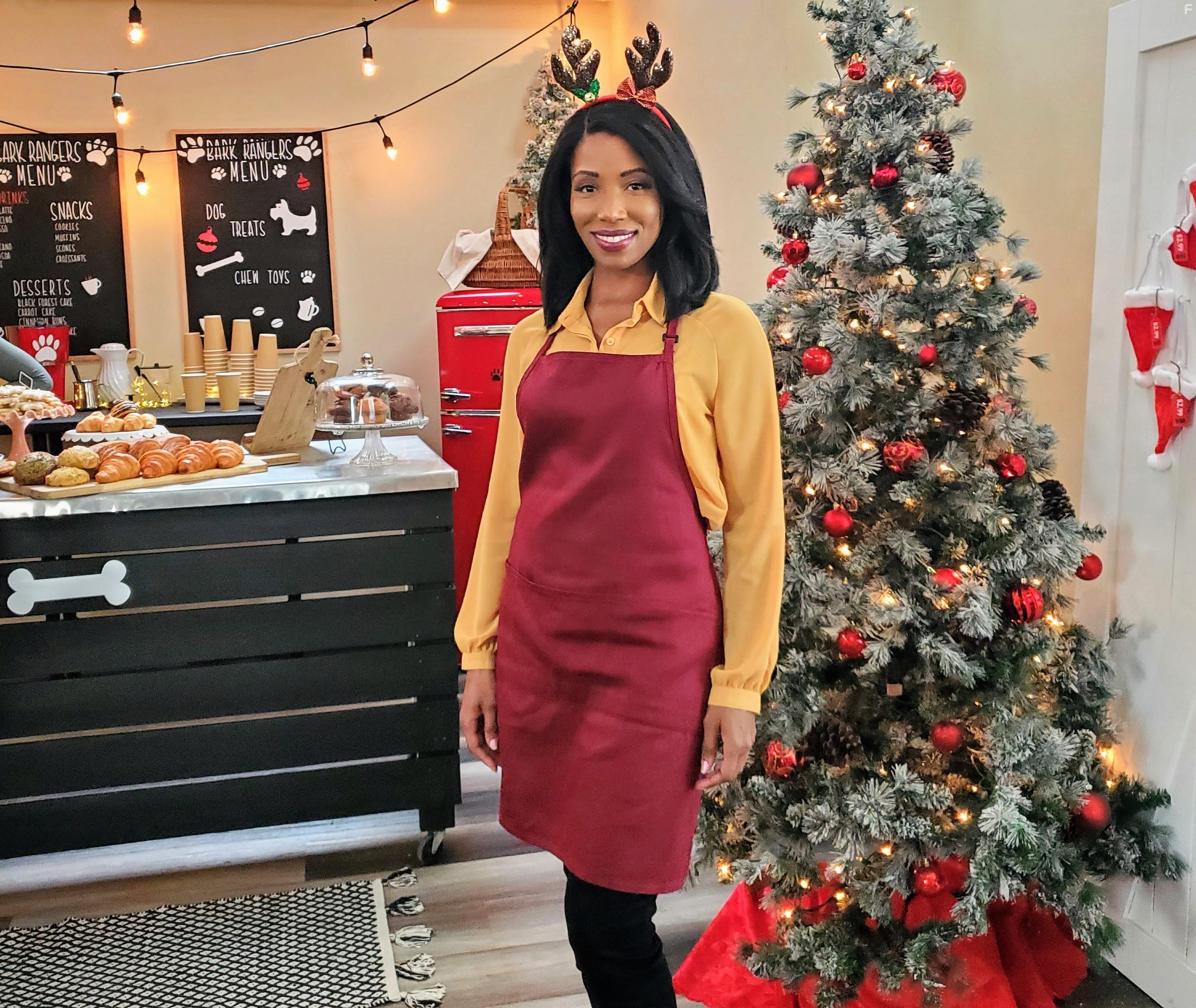 Dorly Jean-Louis in Christmas on 5th Avenue (2021)