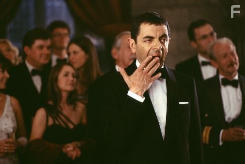Rowan Atkinson in Агент Джонни Инглиш (2003)