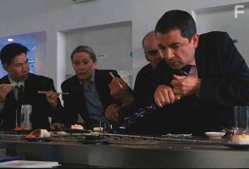 Rowan Atkinson in Агент Джонни Инглиш (2003)