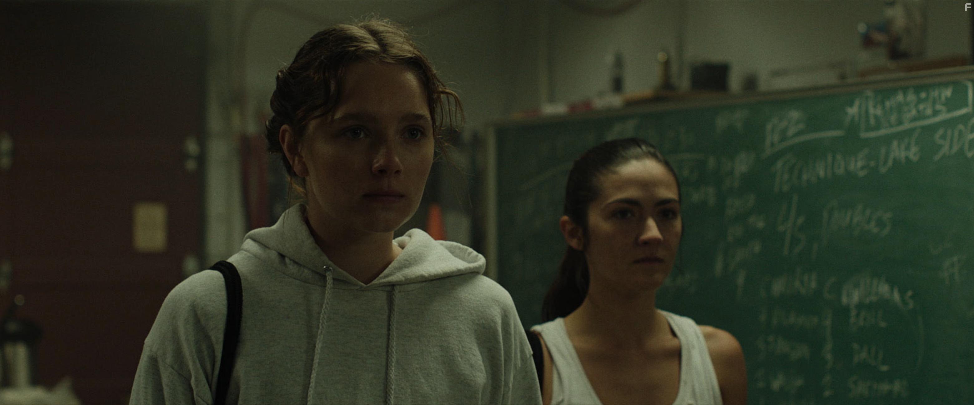 Isabelle Fuhrman and Amy Forsyth in The Novice (2021)