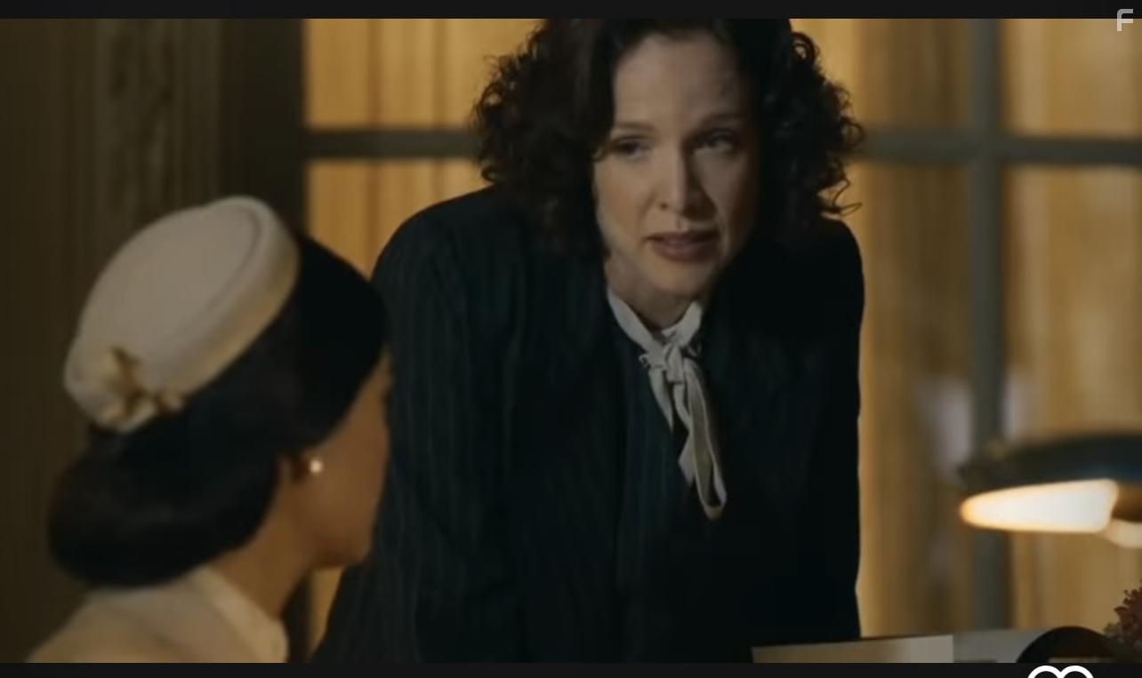 Sophie Charlotte and Ary Campos in Passport to Freedom (2021)