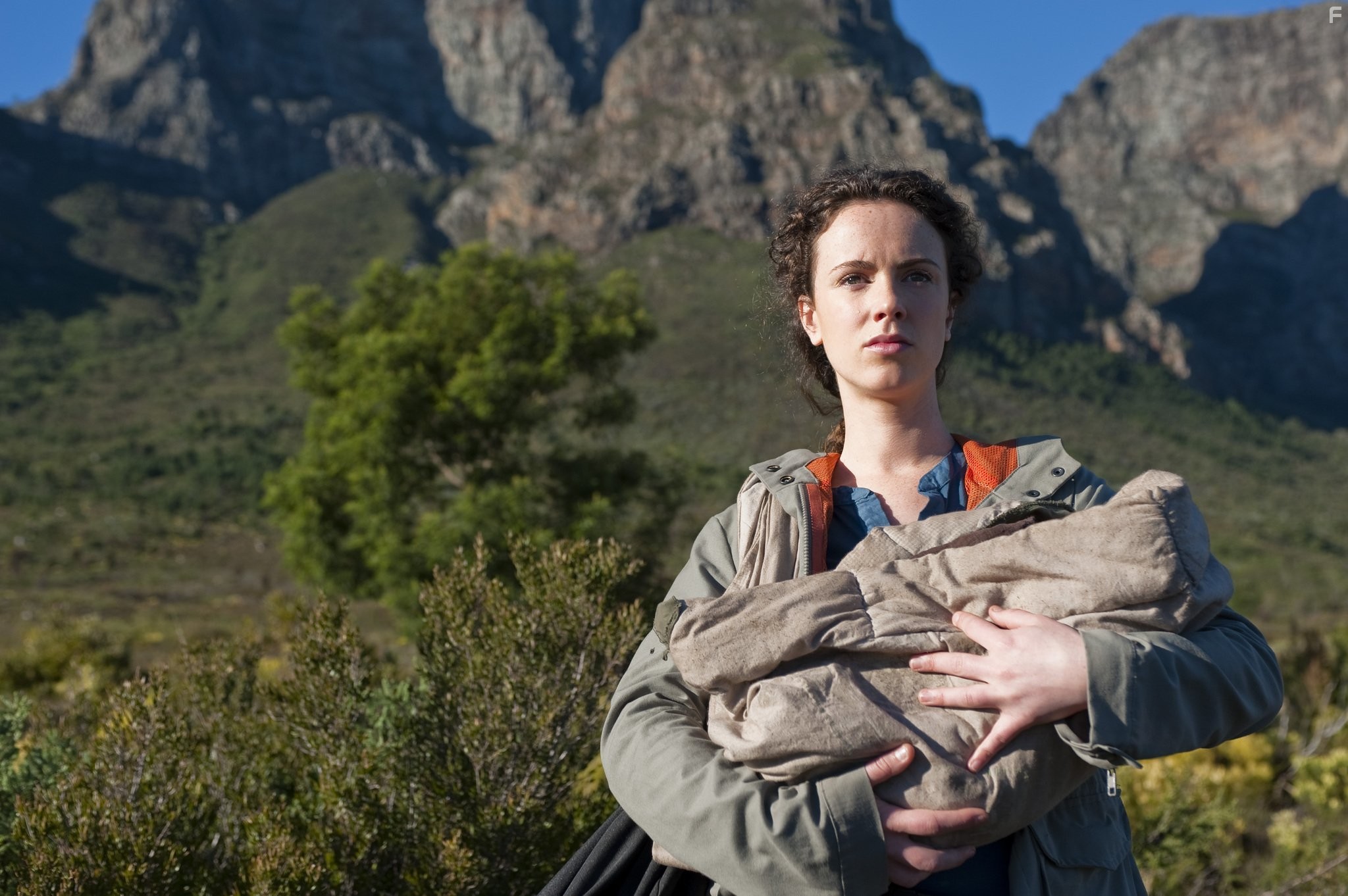 Amy Manson in Изгои (2010)