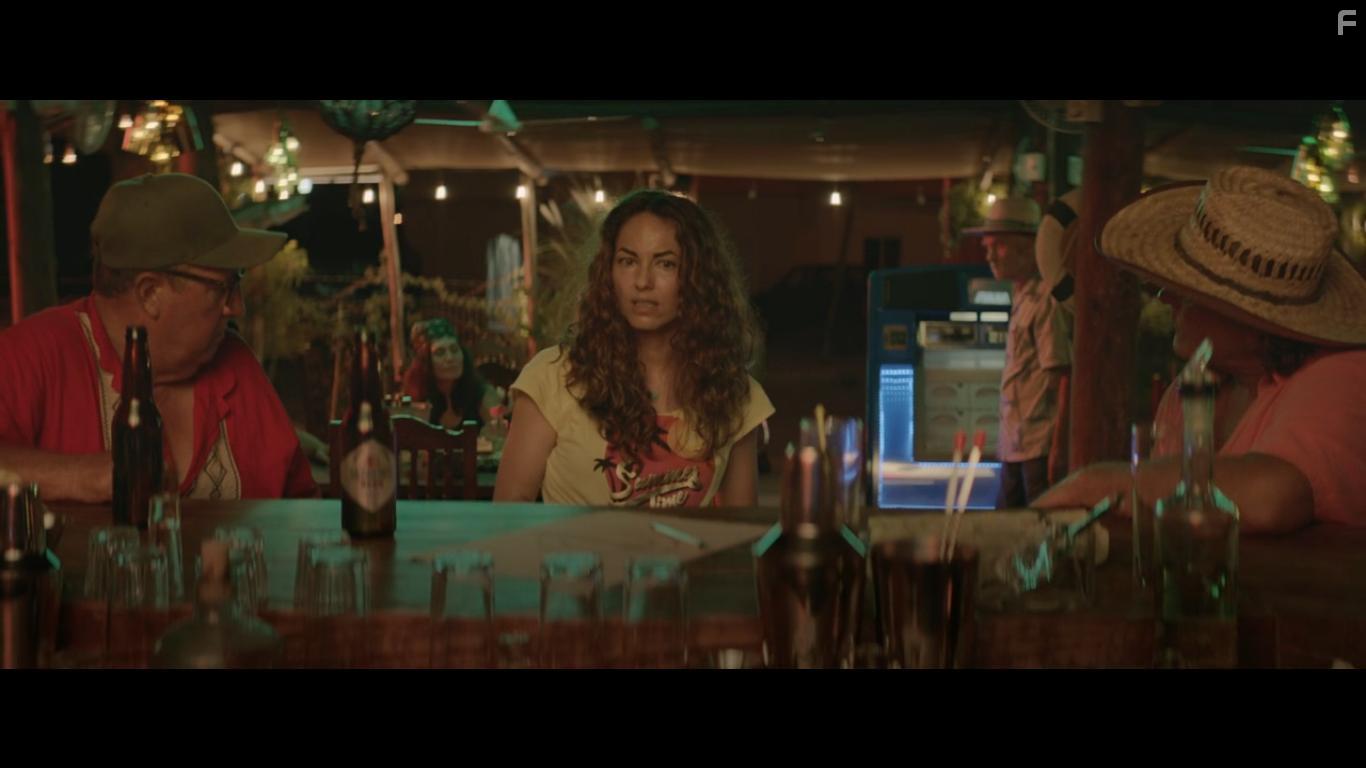 Brbara Mori in T eres mi problema (2021)