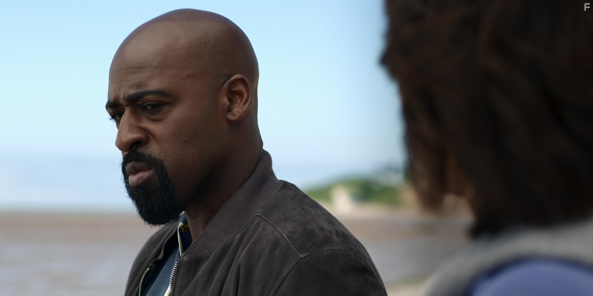 Daniel Francis in Stay Close (2021)