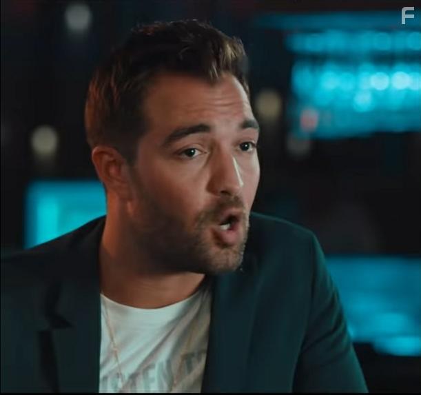 Bassel Alzaro in Al-Baadh La Yathhab Lil Maathoun Marratain (2021)