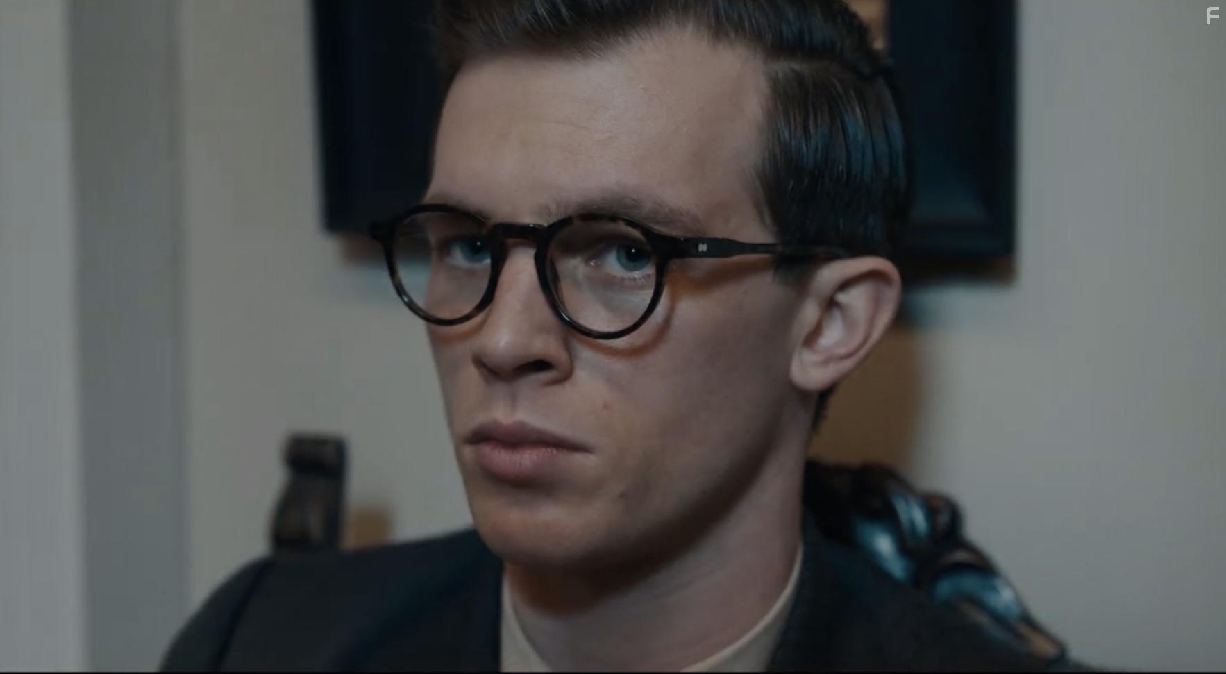 Jannis Niewhner in Mnchen - Im Angesicht des Krieges (2021)