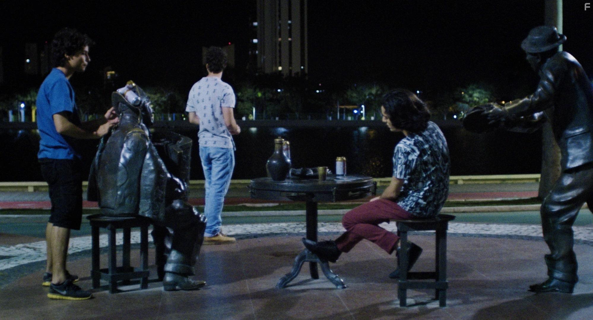 Жёлтая ночь