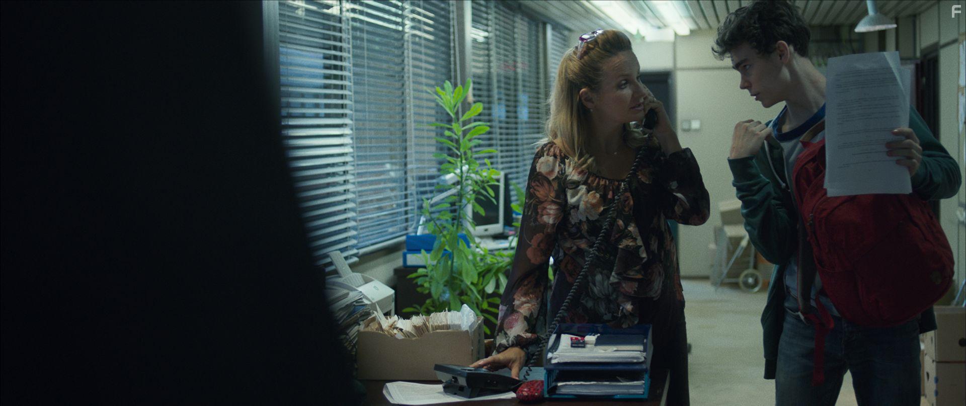Zuzana Sebov in Ostrm nozom (2019)