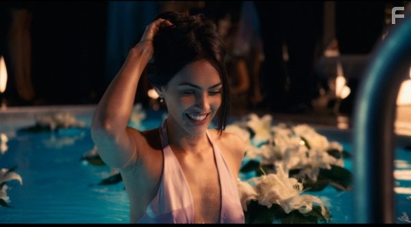 Megan Fox in Как потерять друзей и заставить всех тебя ненавидеть (2008)