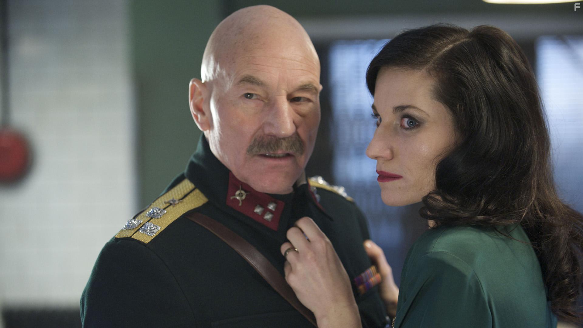 Patrick Stewart and Kate Fleetwood in Great Performances (1971)