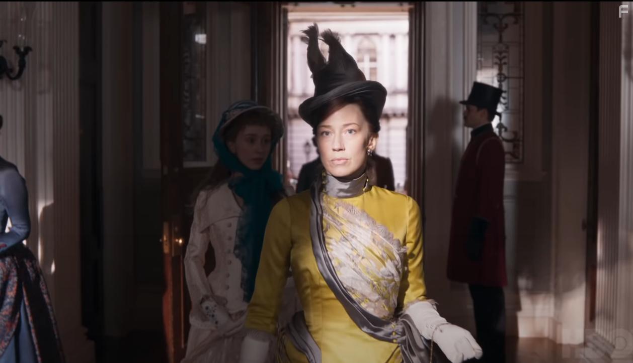 Taissa Farmiga and Carrie Coon in The Gilded Age (2022)