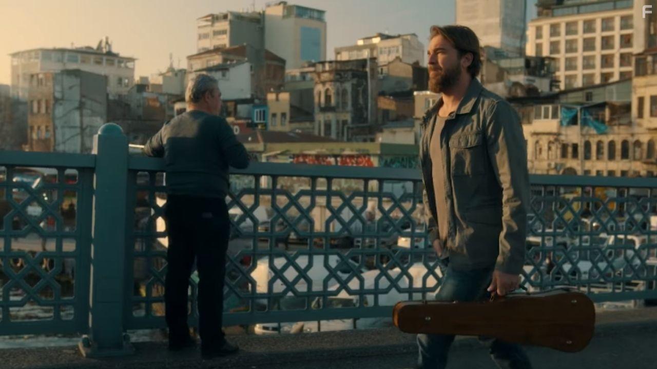 Engin Altan Dzyatan in Babamin Kemani (2022)