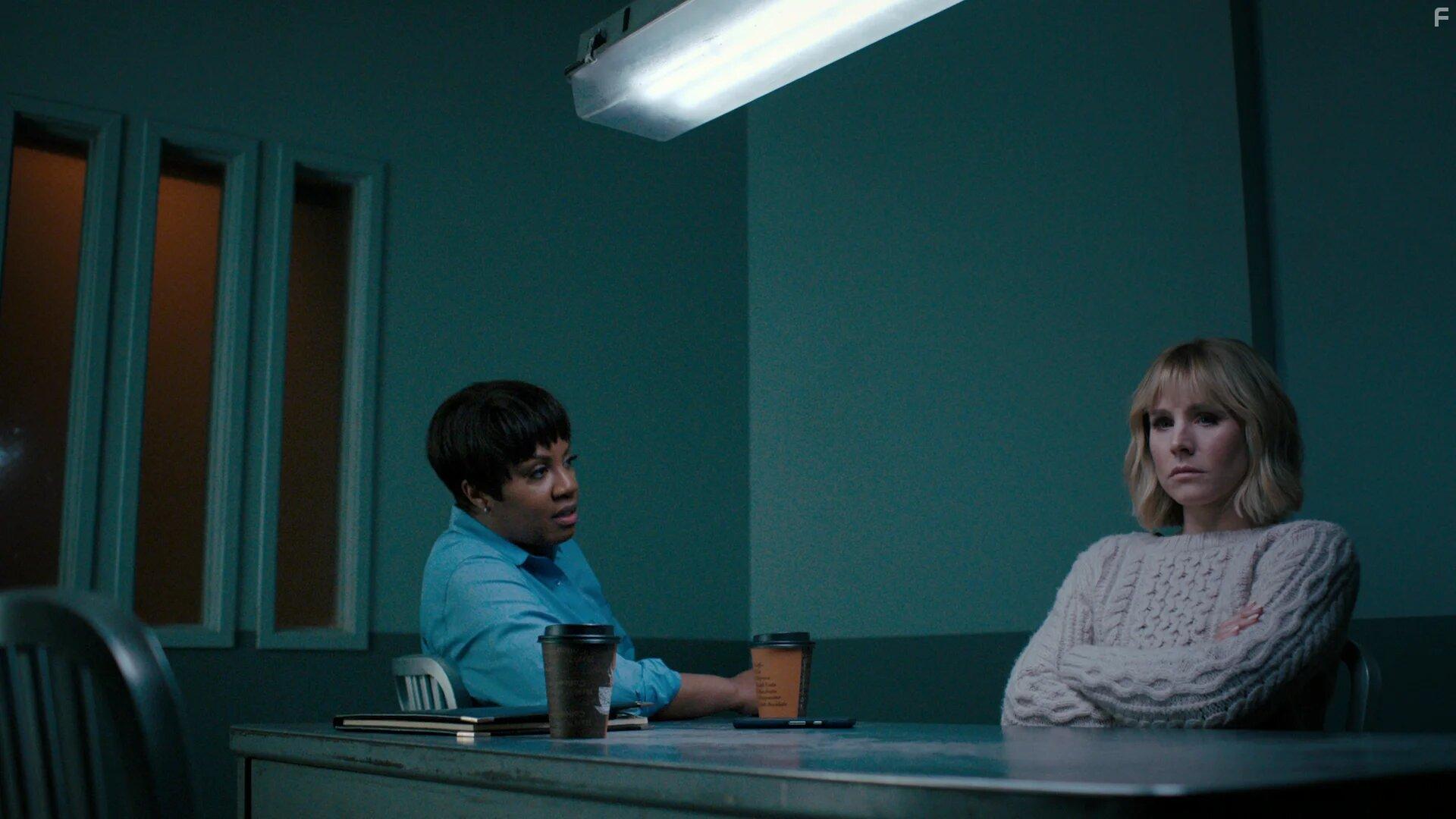 The Woman in the House Across the Street from the Girl in the Window (2022)