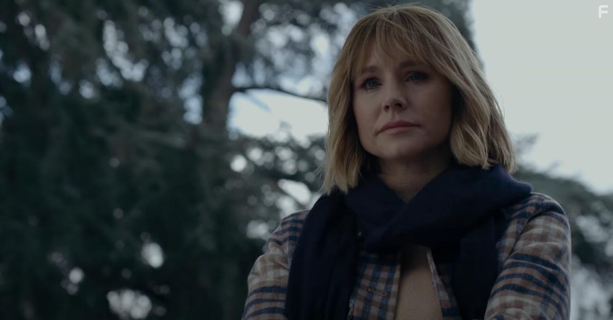 Kristen Bell in The Woman in the House Across the Street from the Girl in the Window (2022)