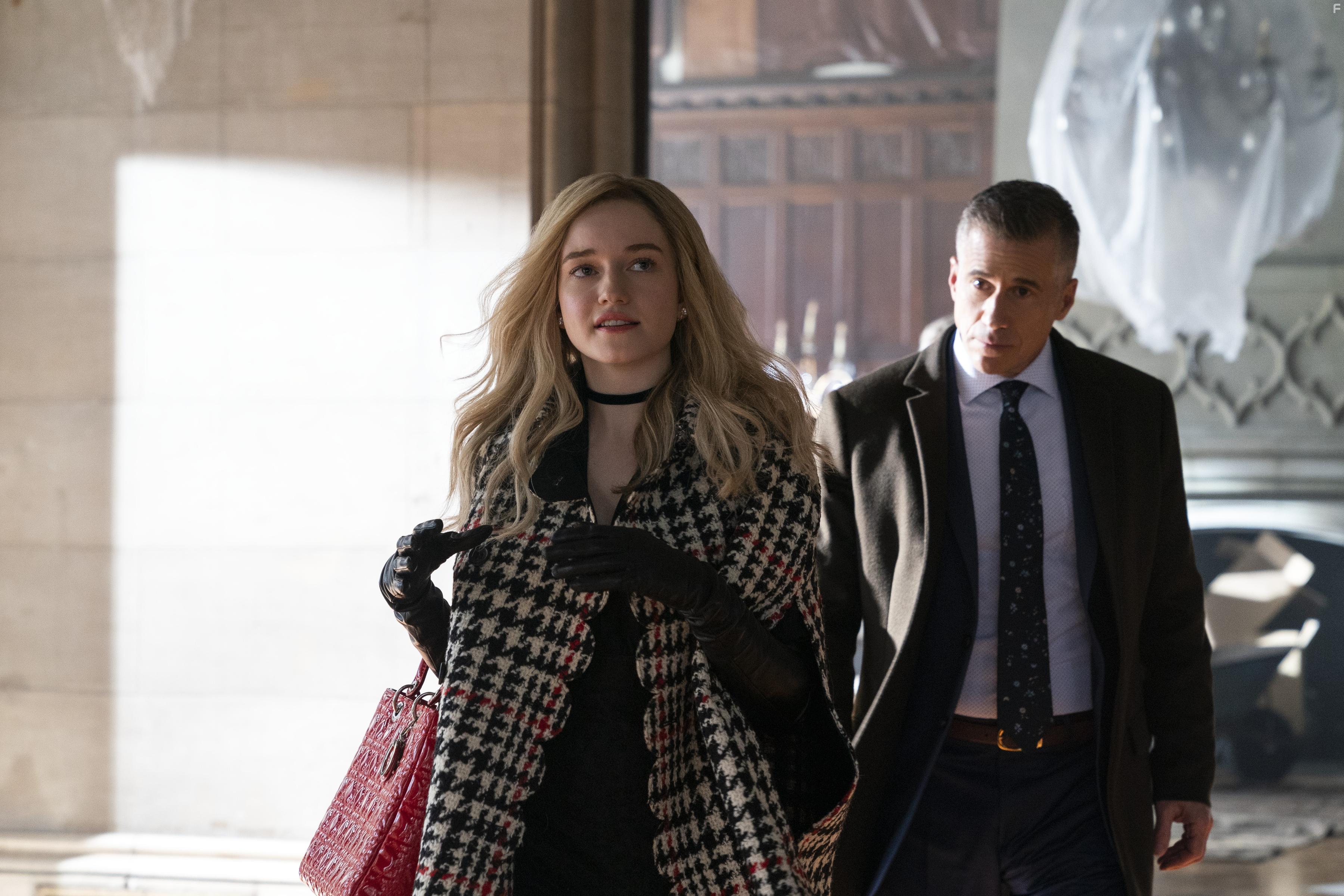 Richie Notar and Julia Garner in Inventing Anna: A Wolf in Chic Clothing (2022)