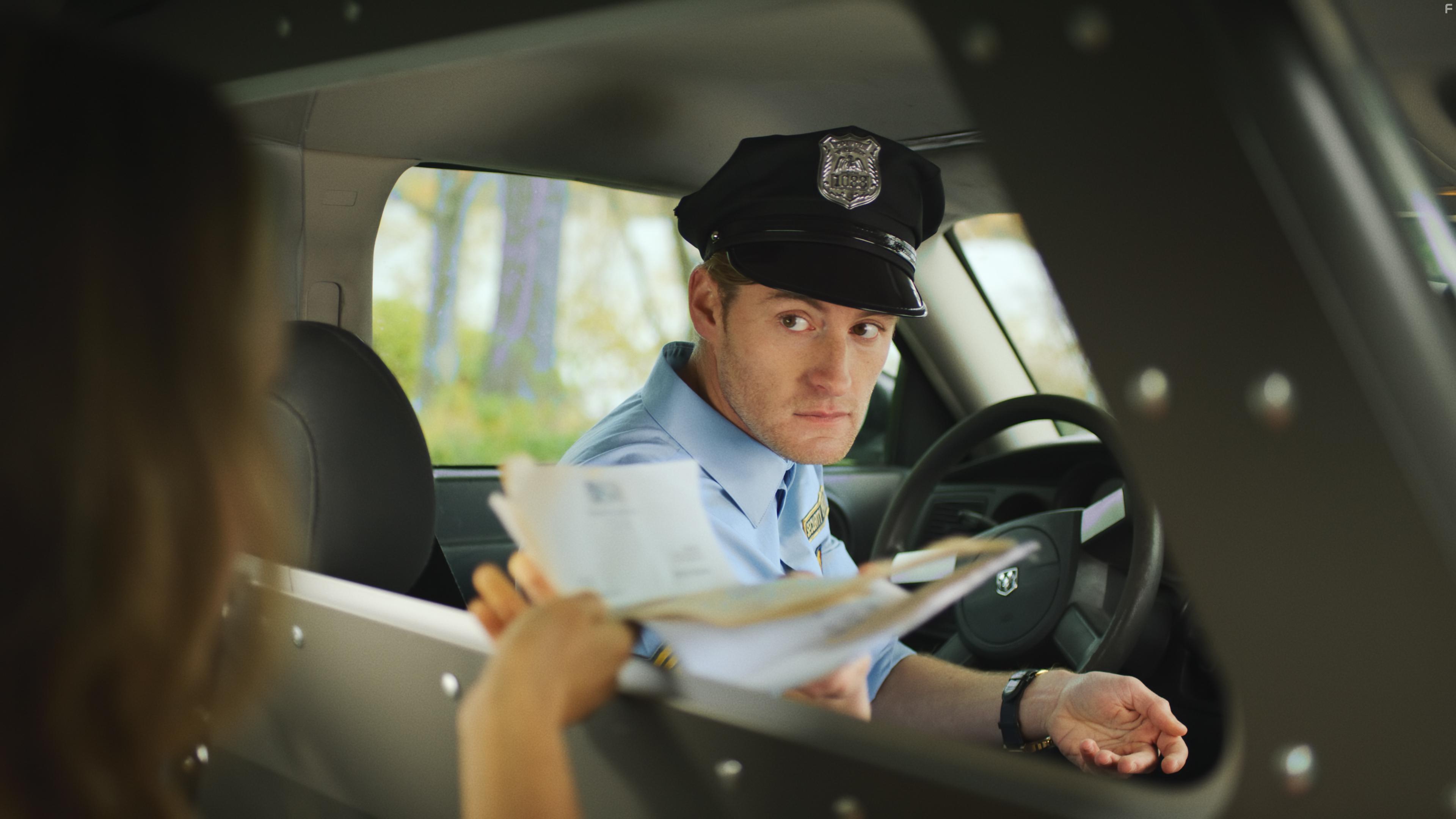 Ian Fisher in Hotel Limbo (2020)