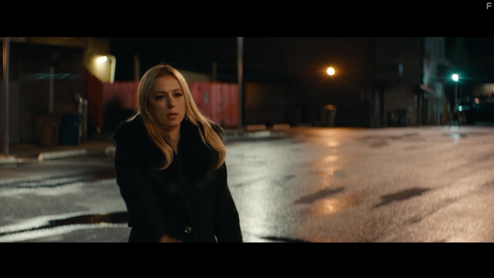 Iliza Shlesinger in Supercool (2021)