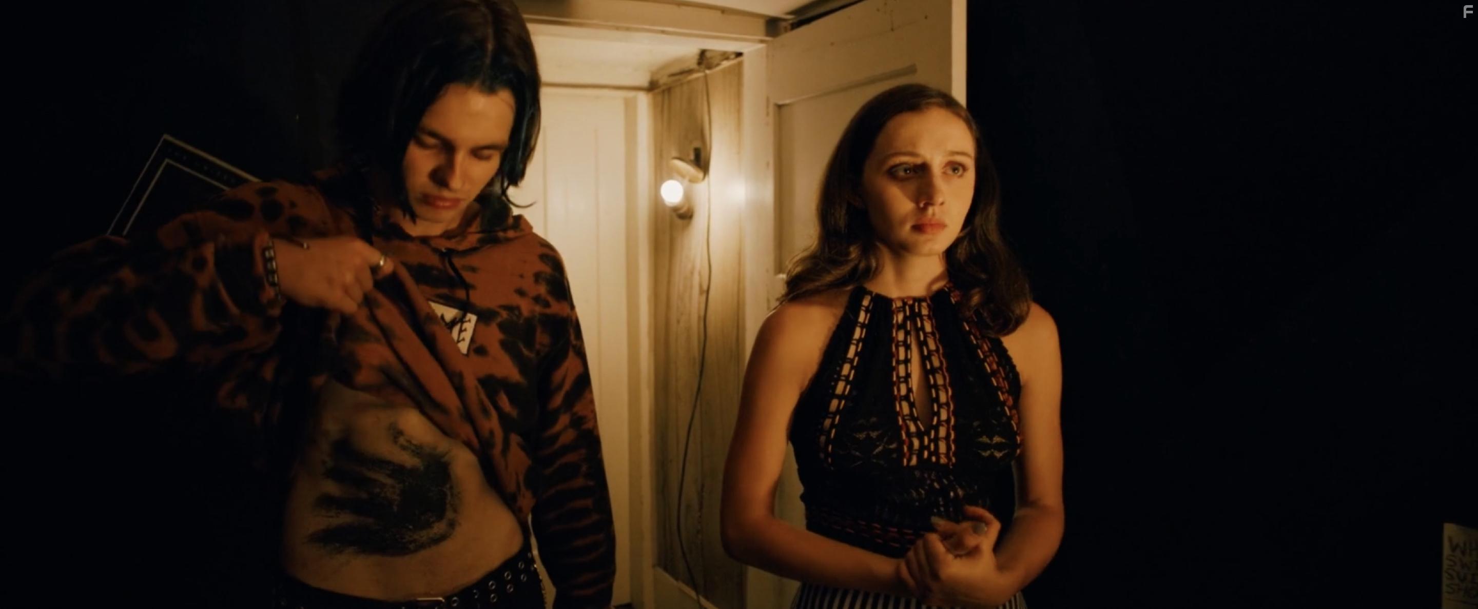 Scarlett Sperduto in Those Who Walk Away (2022)