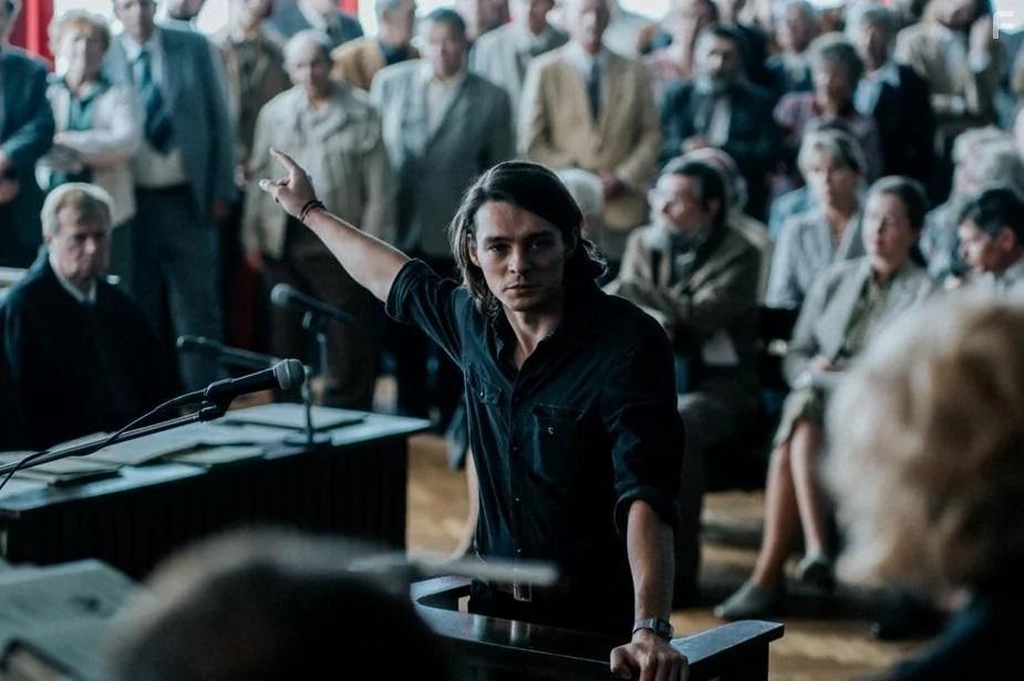 Tomasz Zietek in Leave No Traces (2021)