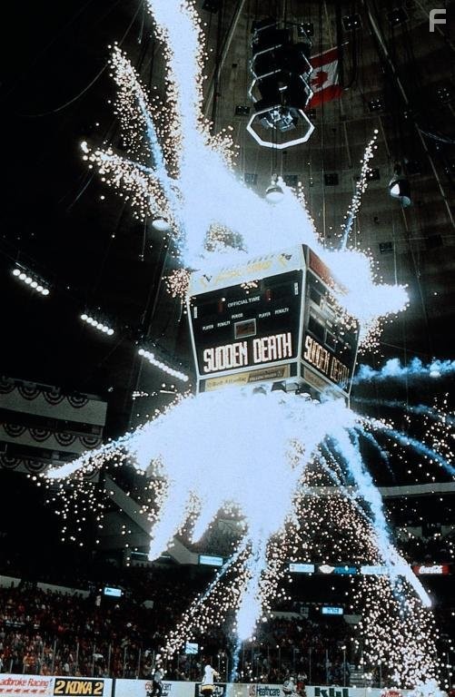 Внeзапная смерть (1995)