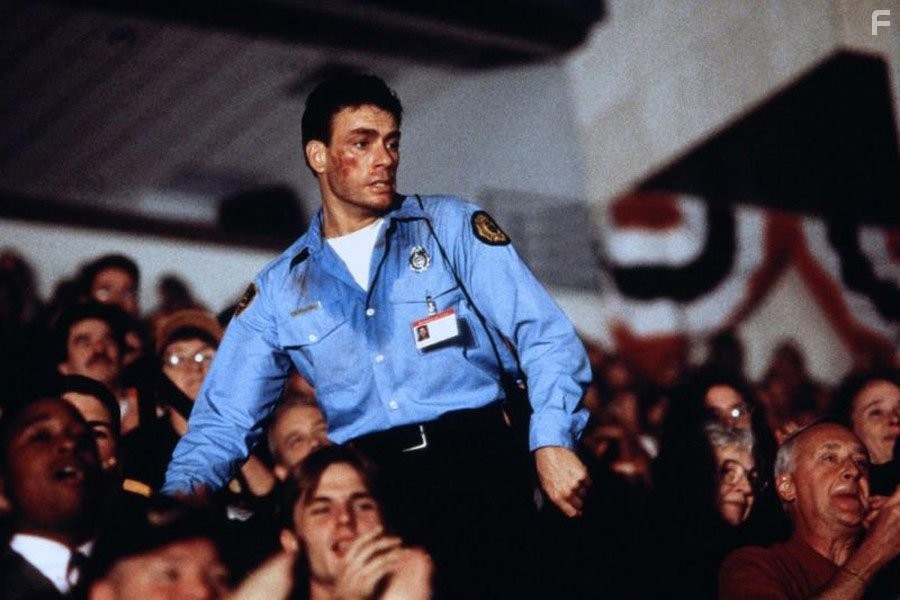 Jean-Claude Van Damme in Внeзапная смерть (1995)