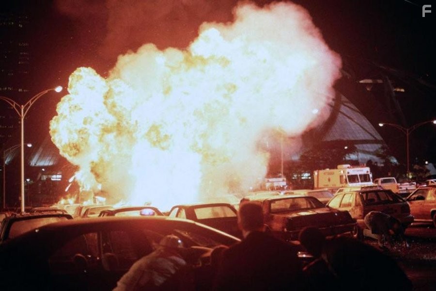 Внeзапная смерть (1995)