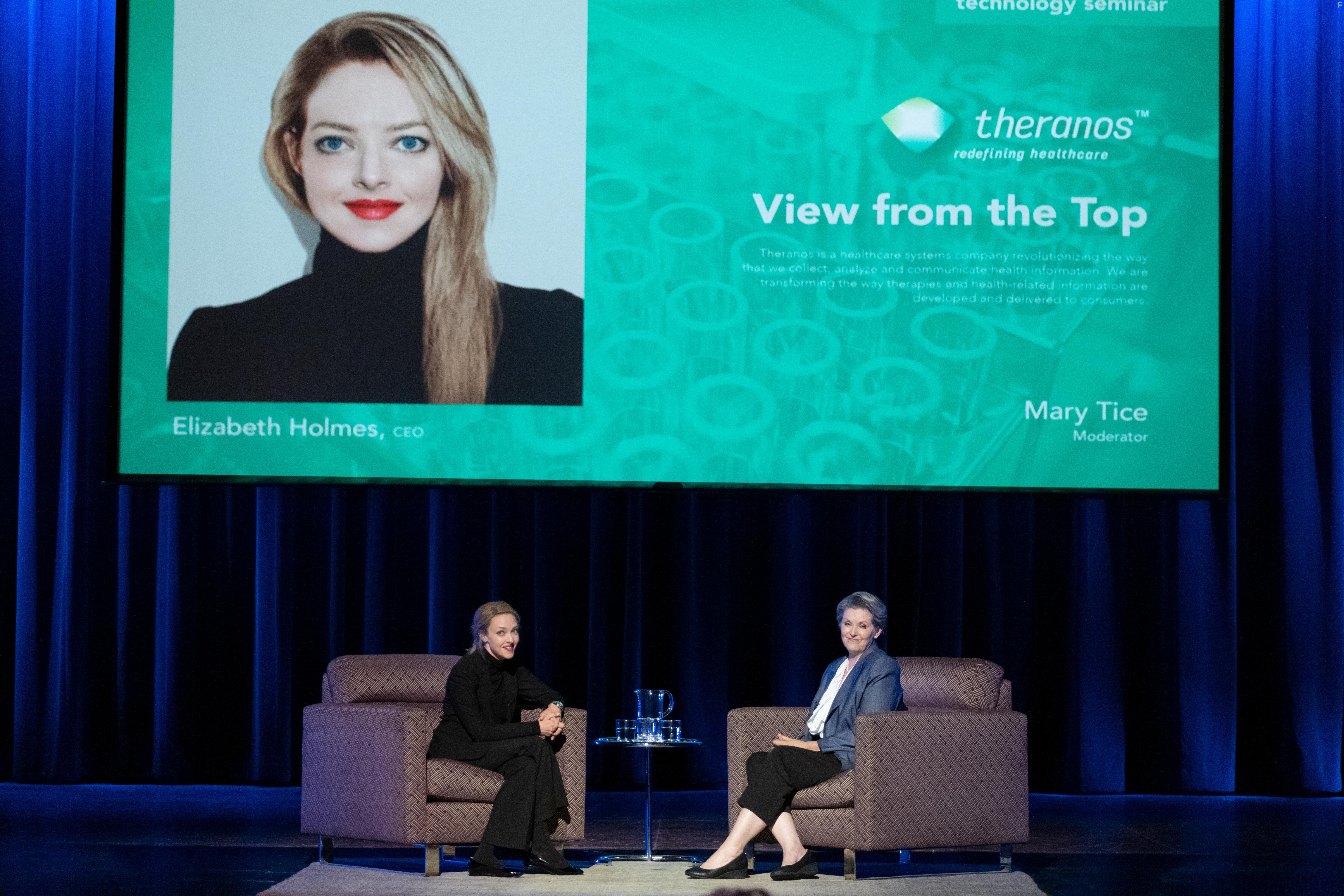 Amanda Seyfried and Kristin Lindquist in The Dropout (2022)