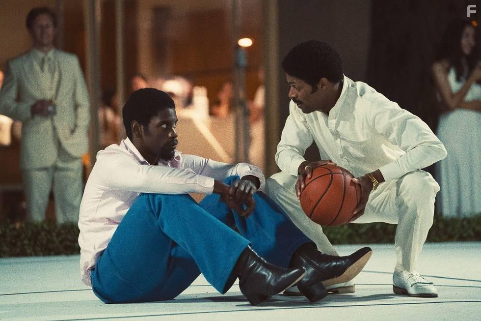 DeVaughn Nixon and Quincy Isaiah in Winning Time: The Rise of the Lakers Dynasty (2022)