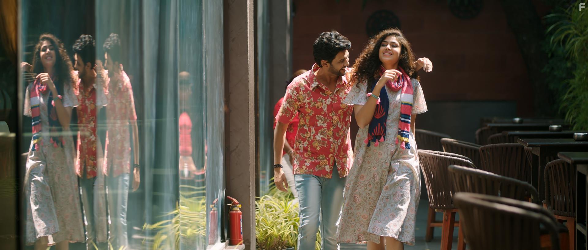 Faria Abdullah and Naveen Polishetty in Jathi Ratnalu (2021)