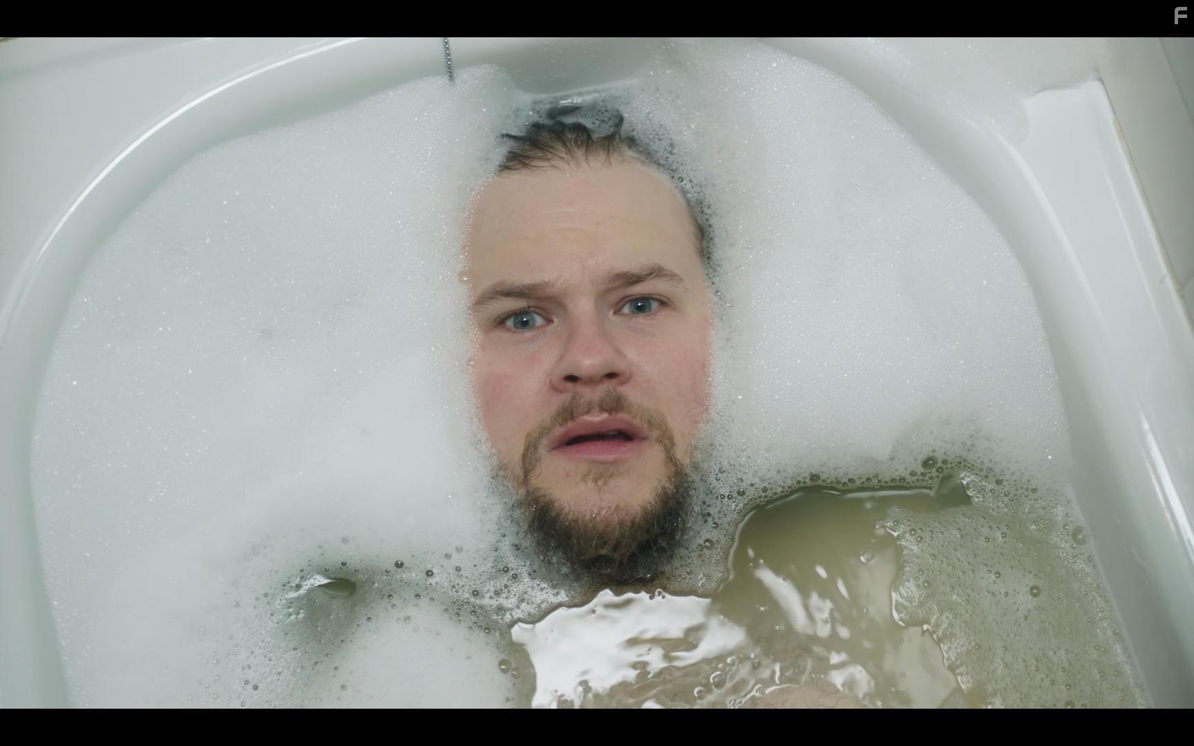 Elias Holmen Srensen in Post Mortem: Ingen dr p Skarnes (2021)