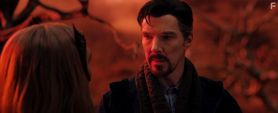 Elizabeth Olsen and Benedict Cumberbatch in Doctor Strange in the Multiverse of Madness (2022)