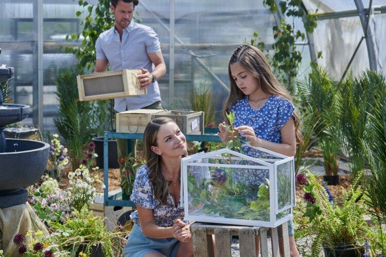 Alyssa Gervasi, Kevin McGarry, and Kayla Wallace in Feeling Butterflies (2022)