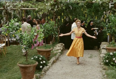 Diane Lane in Под солнцем Тосканы (2003)