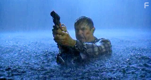 Sam Neill in Парк юрского периода III (2001)