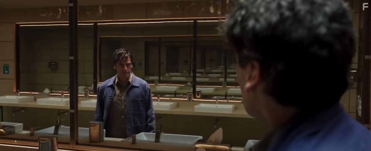 Oscar Isaac in Moon Knight (2022)