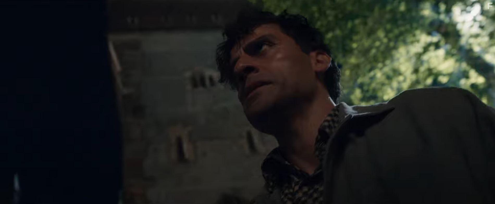 Oscar Isaac in Moon Knight (2022)