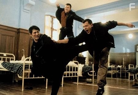 Jet Li in Поцелуй дракона (2001)