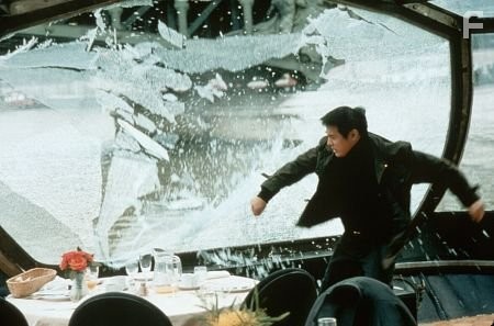 Jet Li in Поцелуй дракона (2001)