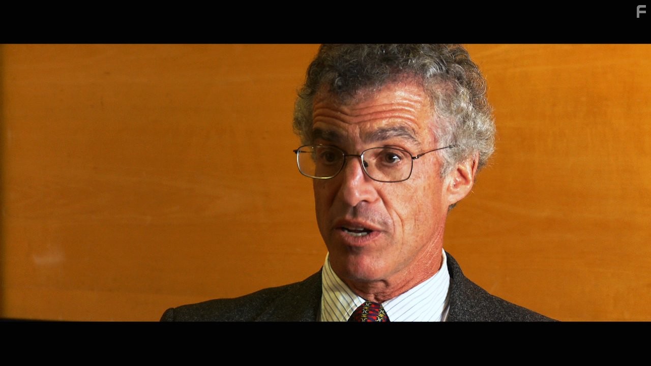 Frederic Mishkin in Инсайдеры (2010)