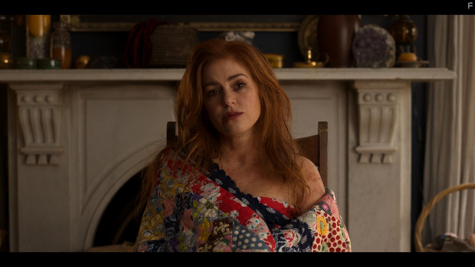 Isla Fisher in Wolf Like Me (2022)