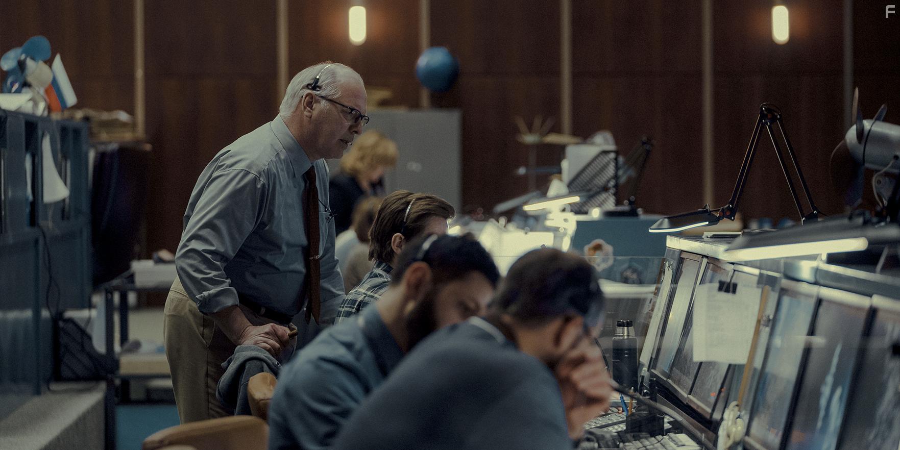 Vlad Ivanov in Infiniti (2022)