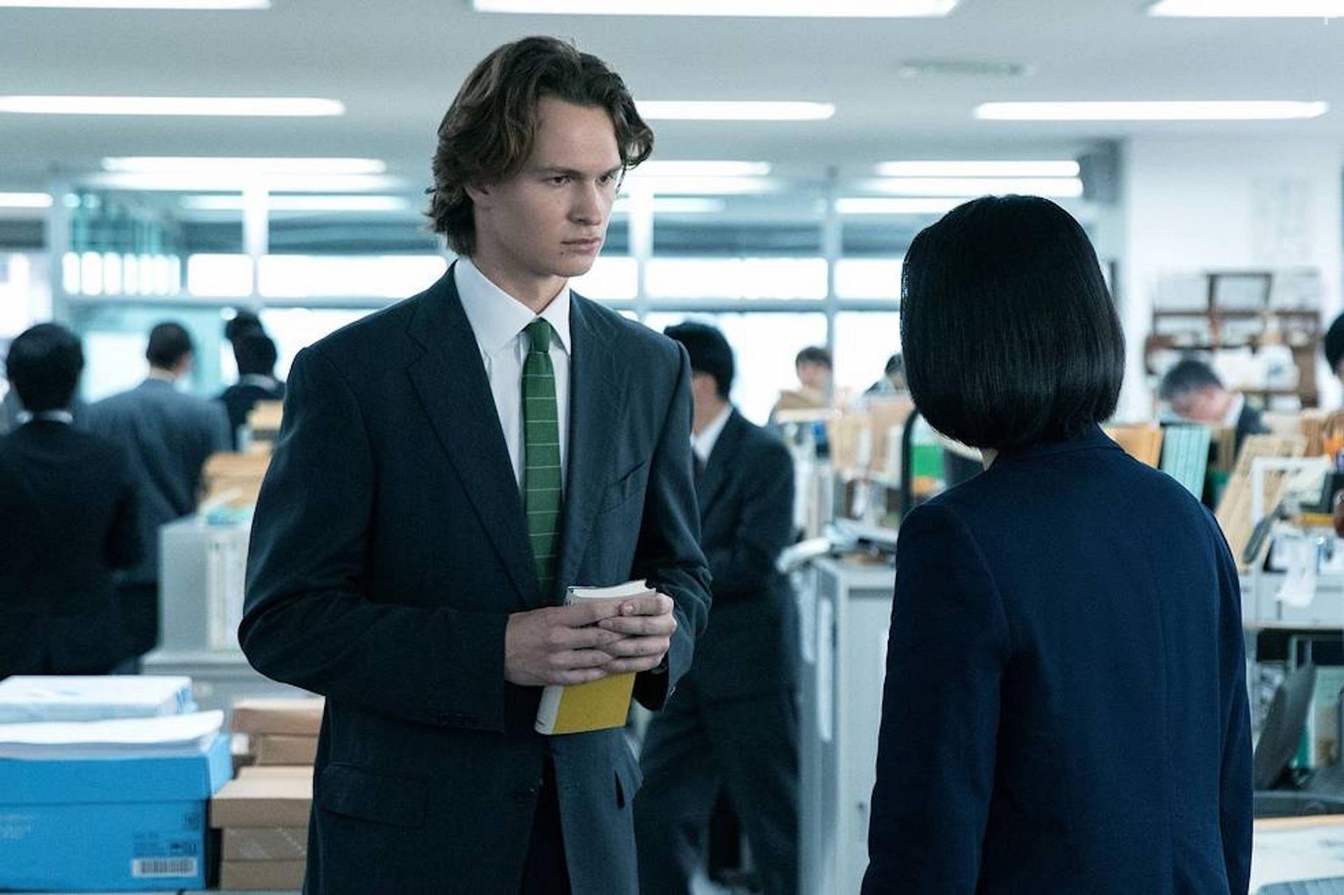 Rinko Kikuchi and Ansel Elgort in Tokyo Vice: Pilot (2022)