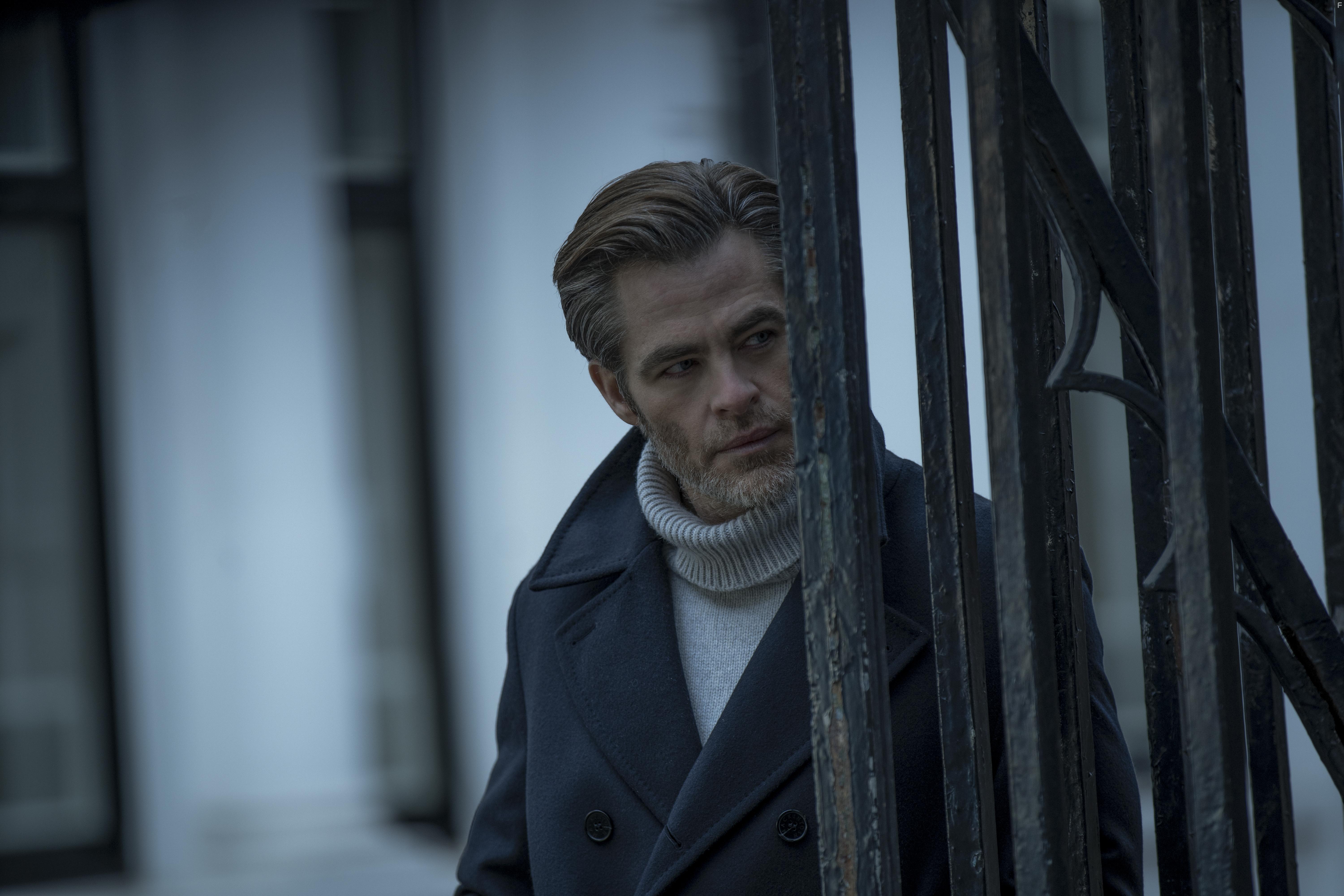 Chris Pine in All the Old Knives (2022)