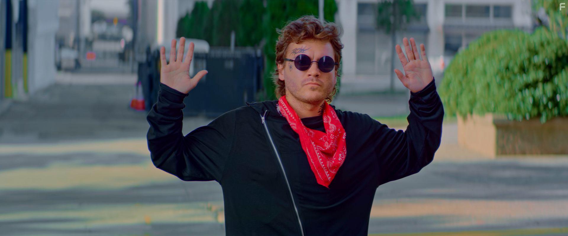 Emile Hirsch in Pursuit (2022)