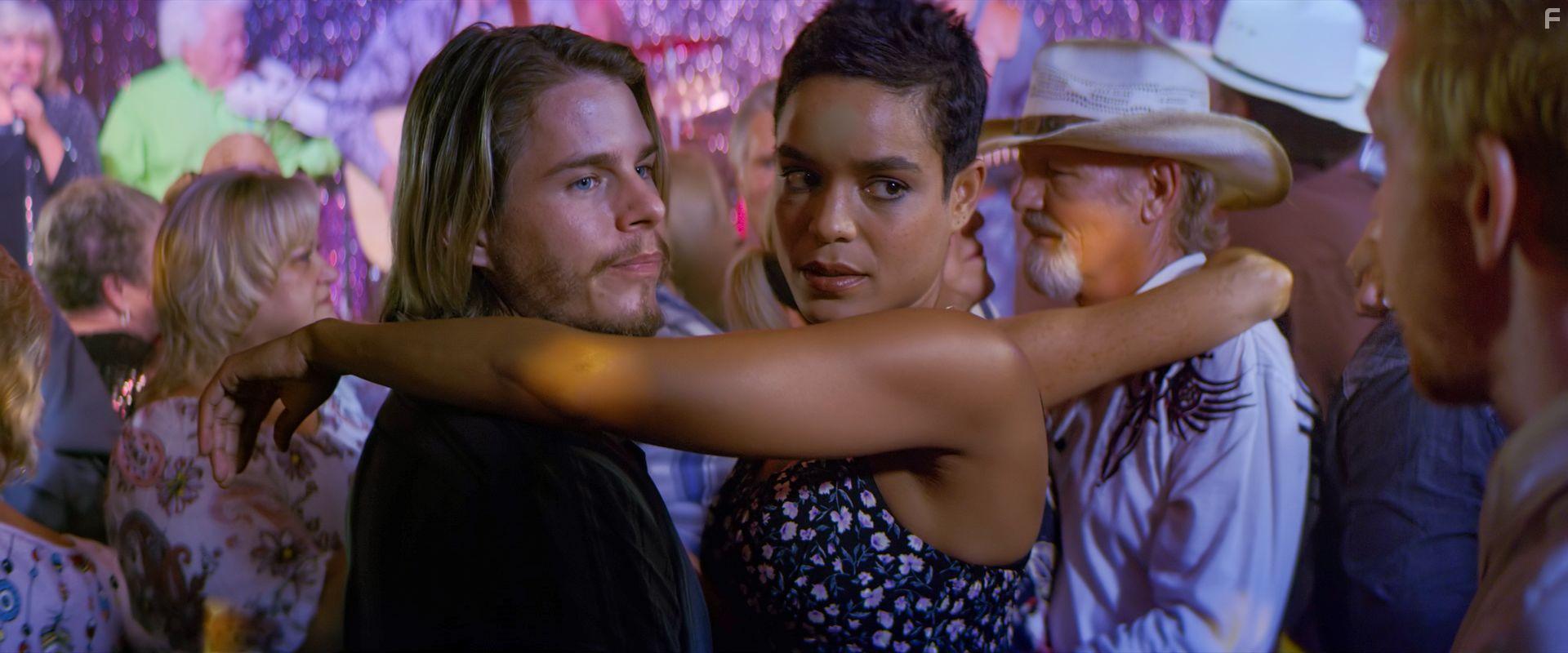 Jake Manley and Elizabeth Faith Ludlow in Pursuit (2022)